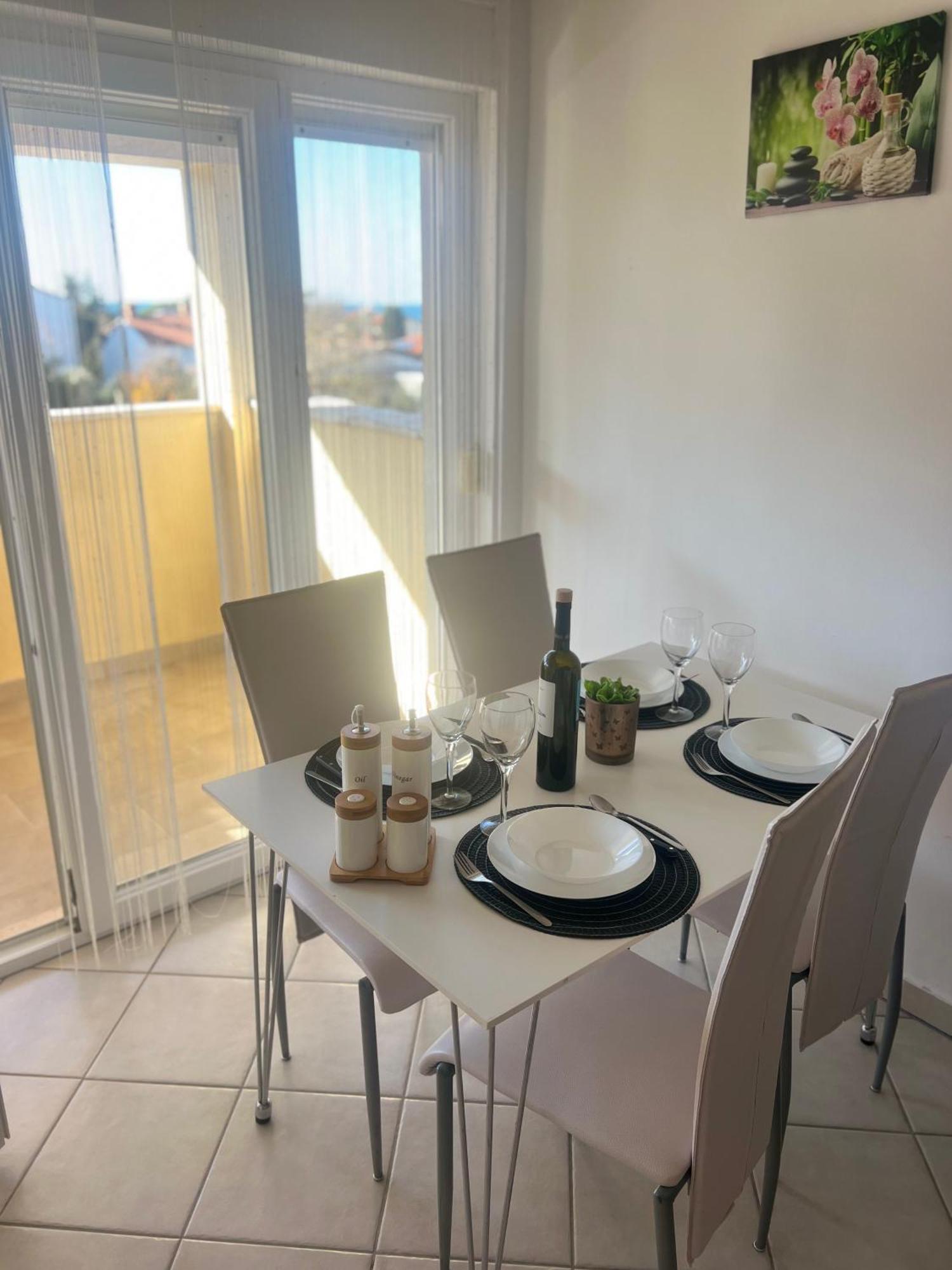 Apartmans Sun & Moon Zambratija  Exterior foto